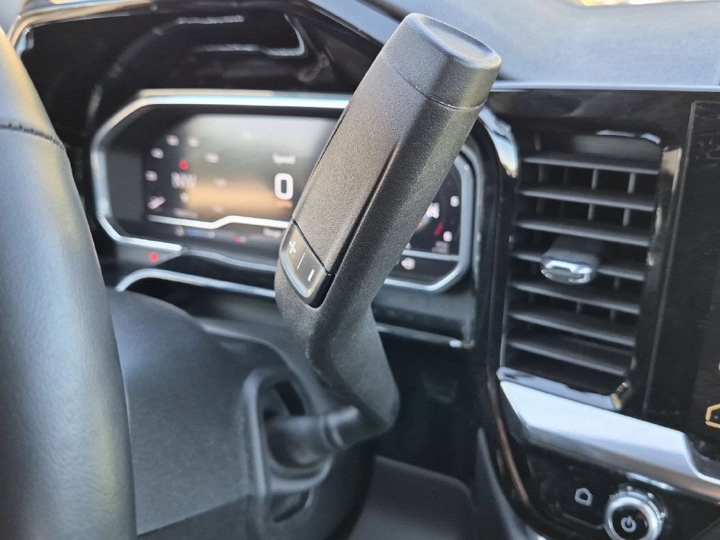 2025 GMC Sierra 1500 SLE