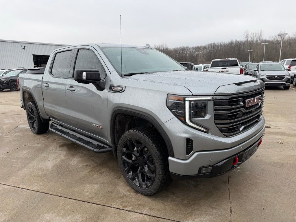 2024 GMC Sierra 1500 AT4