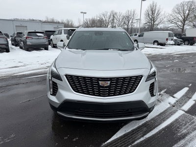 2022 Cadillac XT4 Premium Luxury