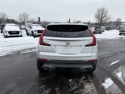 2022 Cadillac XT4 Premium Luxury