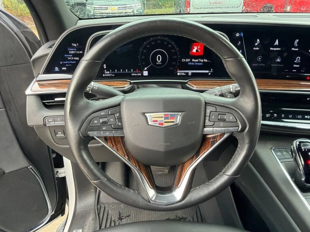 2022 Cadillac Escalade Luxury