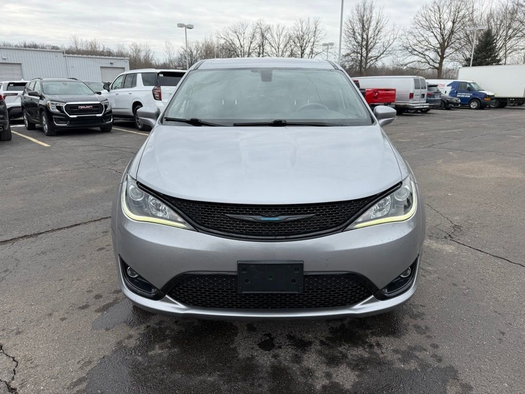 Used 2020 Chrysler Pacifica Hybrid Touring with VIN 2C4RC1H70LR282219 for sale in China Township, MI