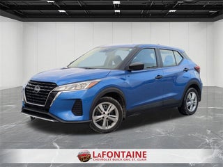 2023 Nissan Kicks S Xtronic CVT