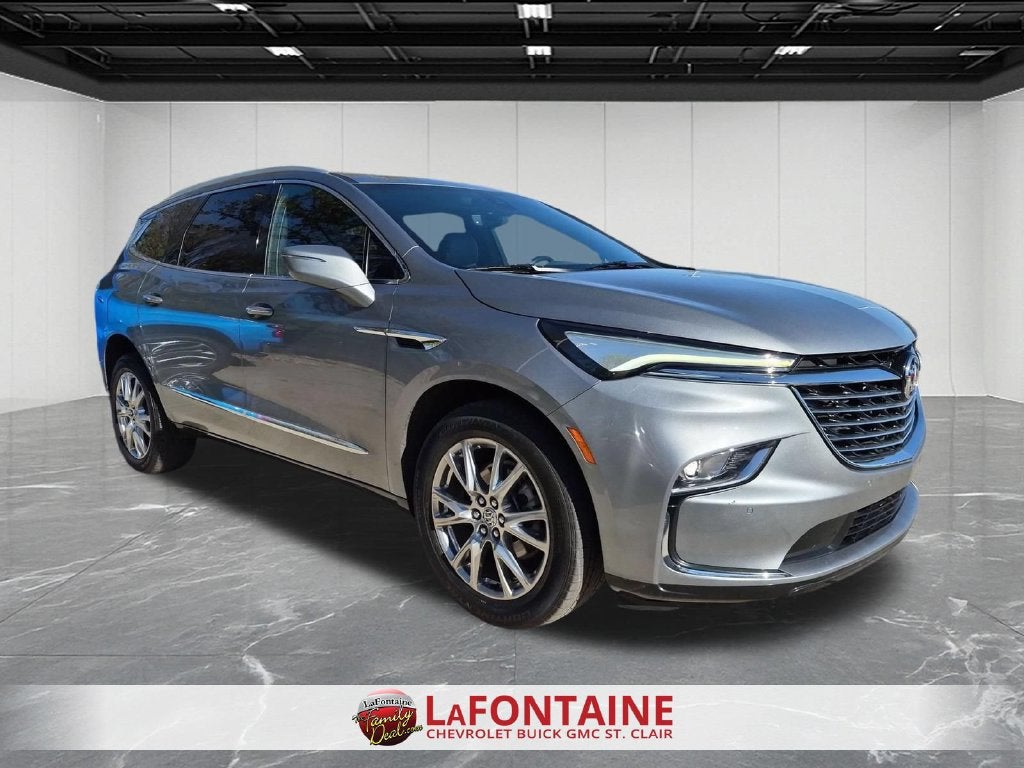 2024 Buick Enclave Essence