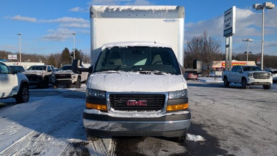 2025 GMC Savana Cutaway 3500 1WT