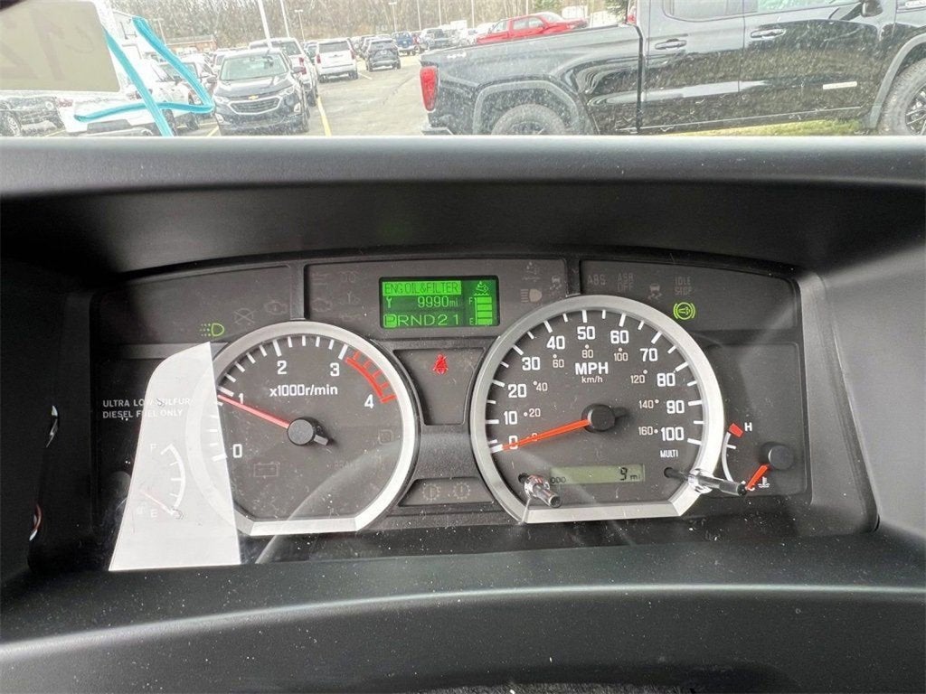 2024 Chevrolet Low Cab Forward 5500 XD Base