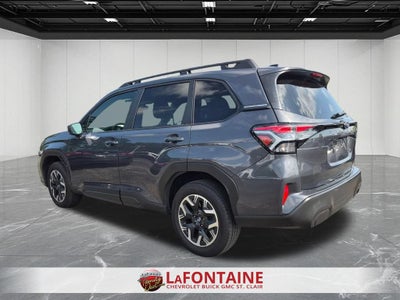 2025 Subaru Forester Premium