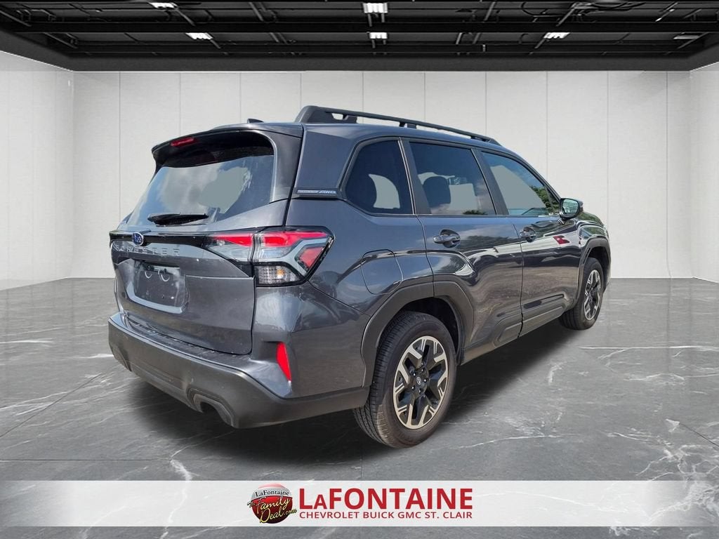 2025 Subaru Forester Premium