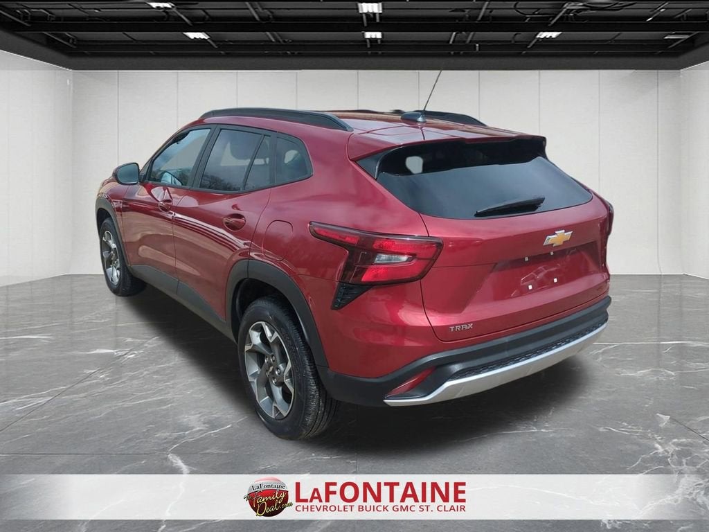 2025 Chevrolet Trax LT