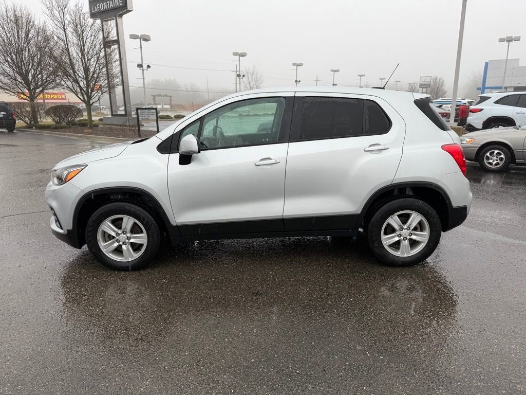 2022 Chevrolet Trax LS