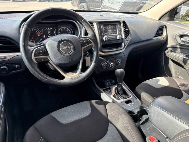 2016 Jeep Cherokee Altitude