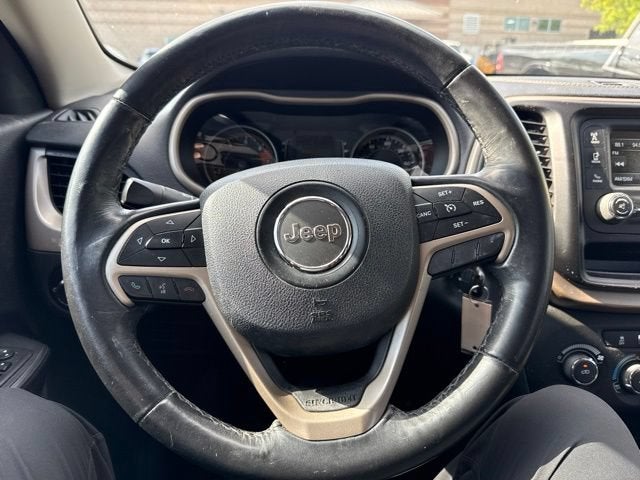 2016 Jeep Cherokee Altitude