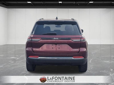 2023 Jeep Grand Cherokee Laredo 4x4