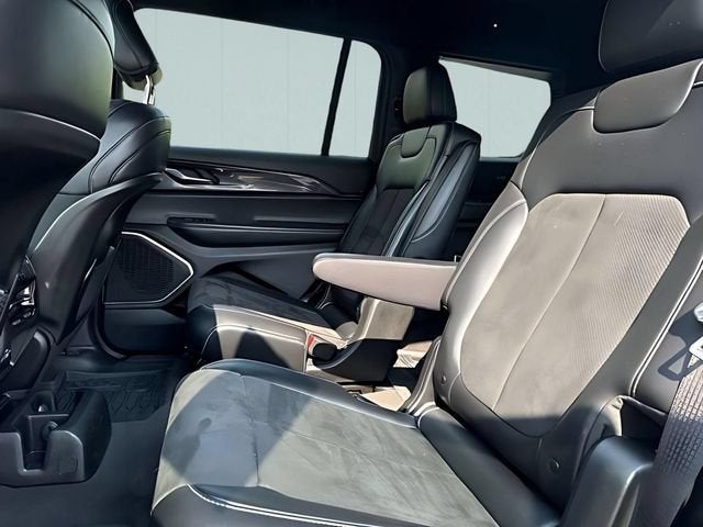 2021 Jeep Grand Cherokee L Altitude 4x4
