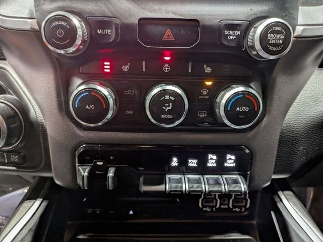 2019 RAM 1500 Big Horn/Lone Star Crew Cab 4x4 5'7" Box