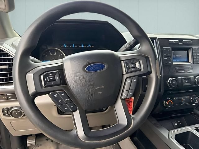 2015 Ford F-150 XLT w/HD Payload Pkg