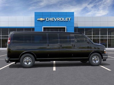2025 Chevrolet Express Passenger 1LT