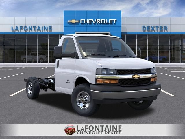 2026 Chevrolet Express Cutaway 3500 1WT