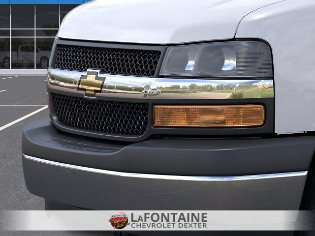 2026 Chevrolet Express Cutaway 3500 1WT