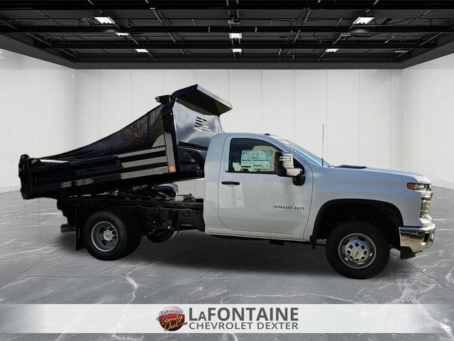 2025 Chevrolet Silverado 3500 HD Chassis Cab Work Truck
