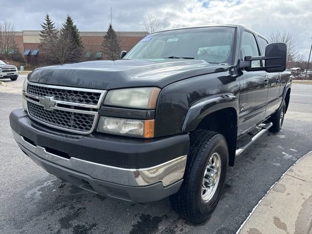 2005 Chevrolet Silverado 2500 HD LS