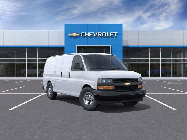 2025 Chevrolet Express Cargo WT