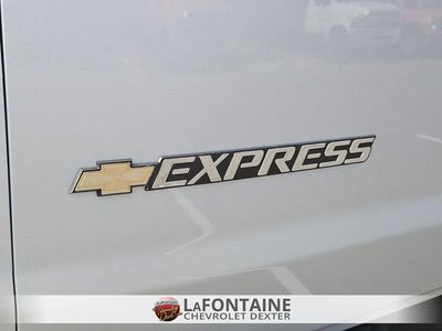 2025 Chevrolet Express Cargo 3500 WT