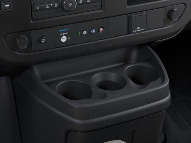 2025 Chevrolet Express Cargo 3500 WT
