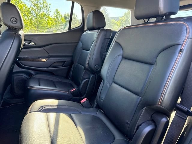 2021 GMC Acadia AT4