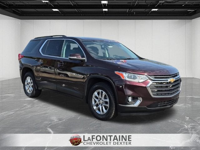 2021 Chevrolet Traverse LT Cloth