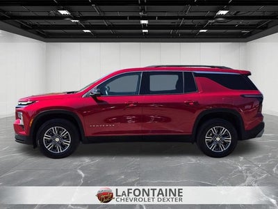 2025 Chevrolet Traverse LT