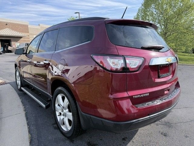2017 Chevrolet Traverse LT