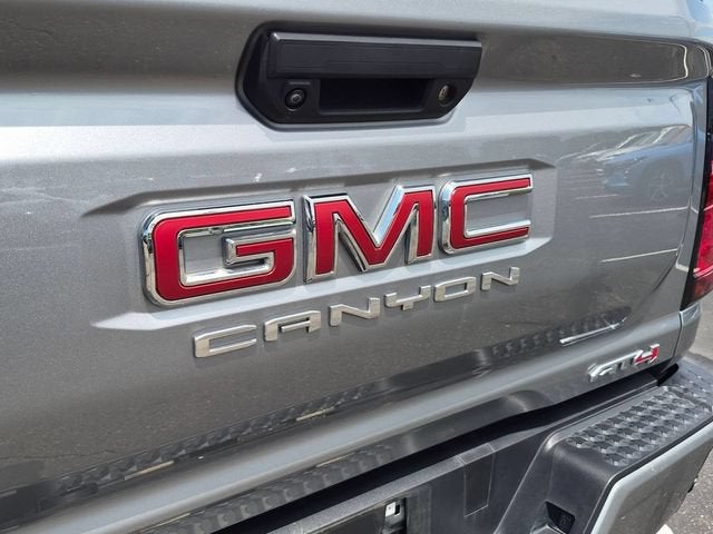2023 GMC Canyon AT4