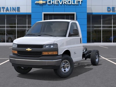 2026 Chevrolet Express Cutaway 3500 1WT