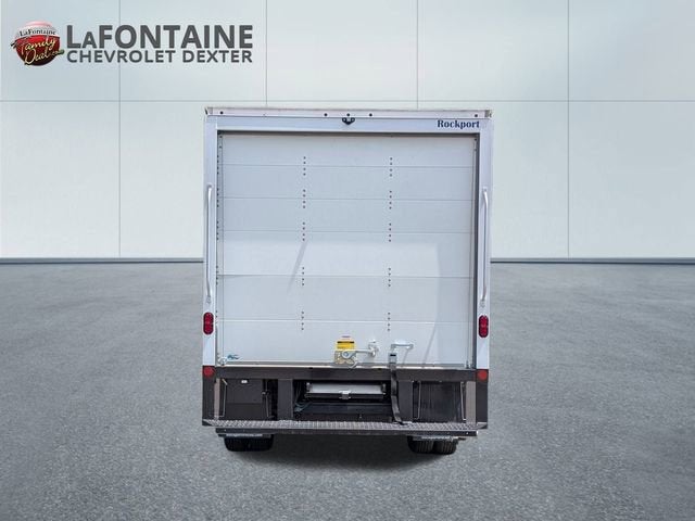 2024 Chevrolet Express Cutaway 3500 1WT