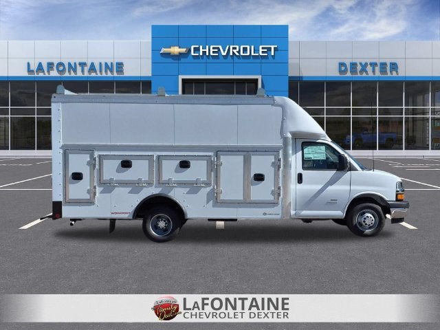 2026 Chevrolet Express Cutaway 4500 2WT