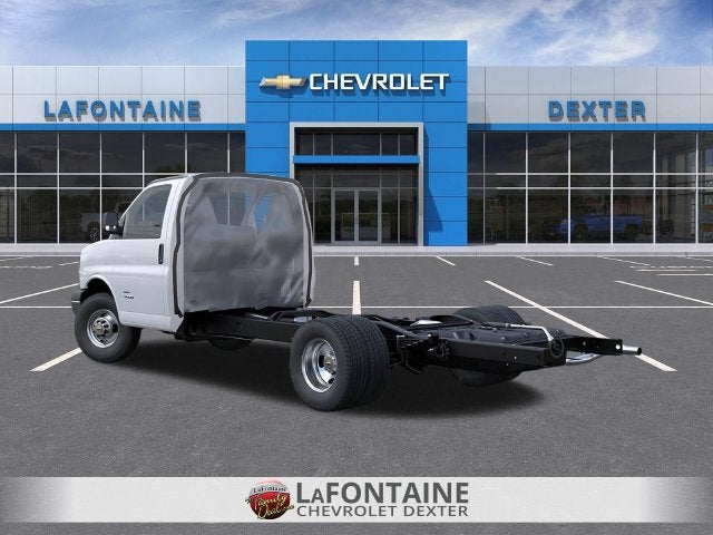 2026 Chevrolet Express Cutaway 4500 2WT