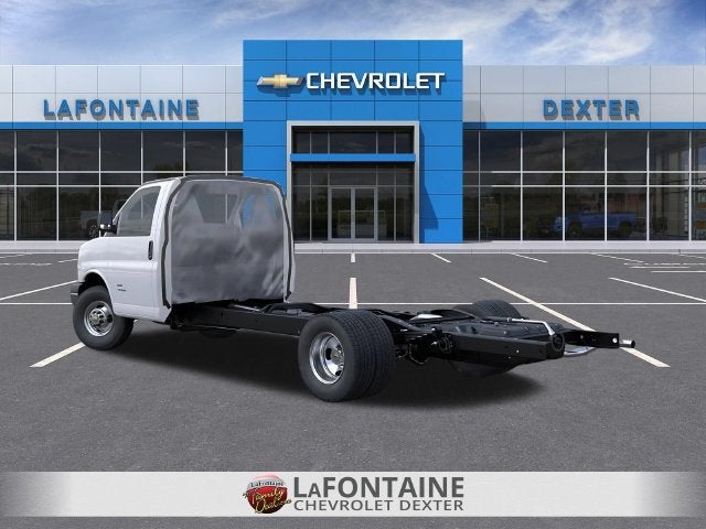 2026 Chevrolet Express Cutaway 4500 2WT