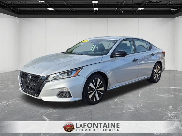 2022 Nissan Altima SV FWD