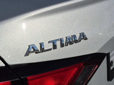 2022 Nissan Altima SV FWD