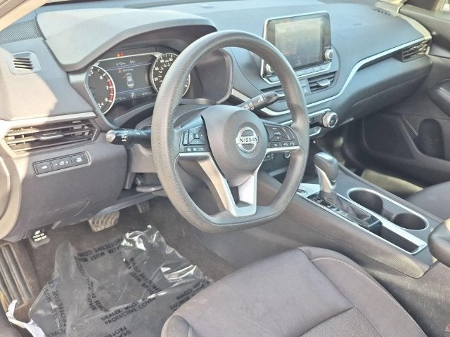 2022 Nissan Altima SV FWD