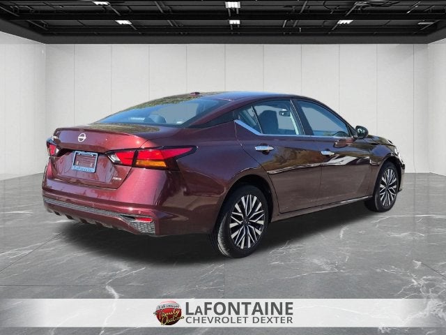 2025 Nissan Altima SV AWD