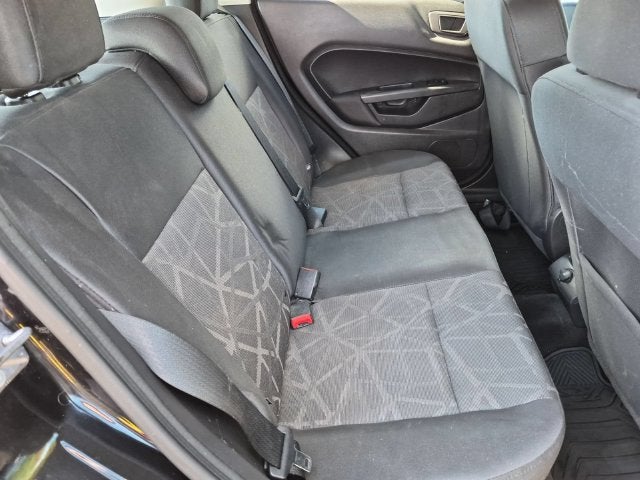 2013 Ford Fiesta SE