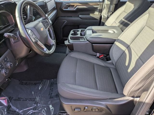 2025 Chevrolet Silverado 1500 LT (2FL)