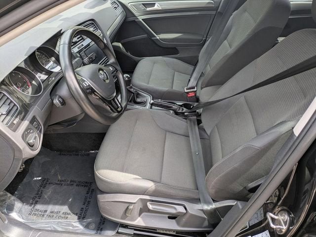 2018 Volkswagen Golf SportWagen TSI S