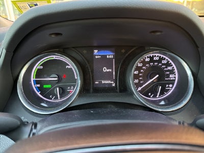 2020 Toyota Camry LE Hybrid