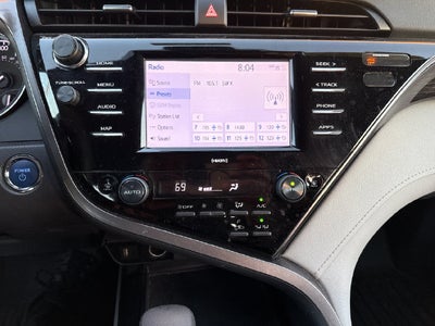 2020 Toyota Camry LE Hybrid