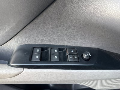 2020 Toyota Camry LE Hybrid