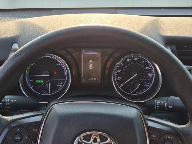 2020 Toyota Camry LE Hybrid