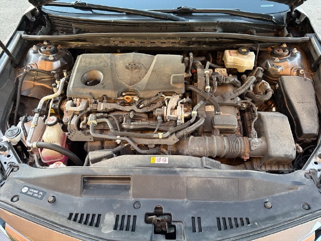 2020 Toyota Camry LE Hybrid